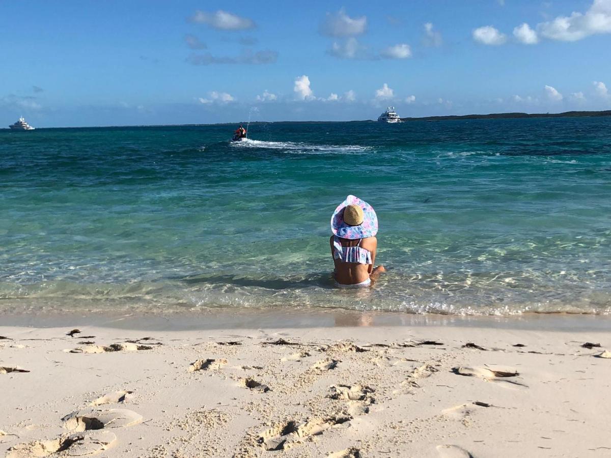 Turtles Nest Bahamas Appartement George Town Buitenkant foto